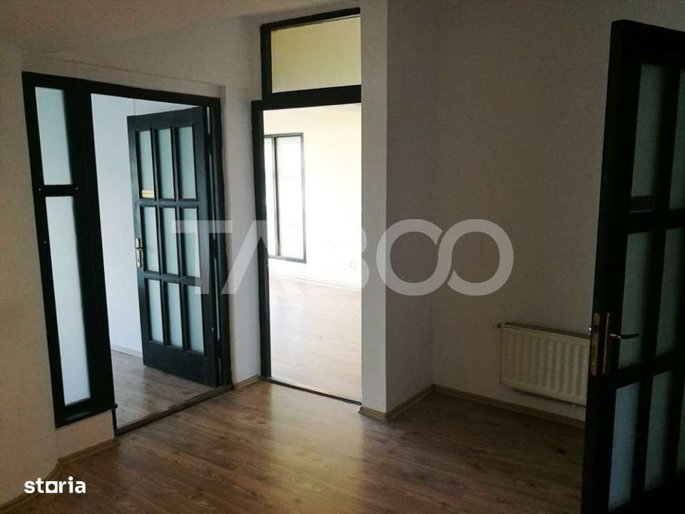 Spatiu de birouri decomandat 268 mpu zona Turnisor Sibiu - Imagine principală: 3/10