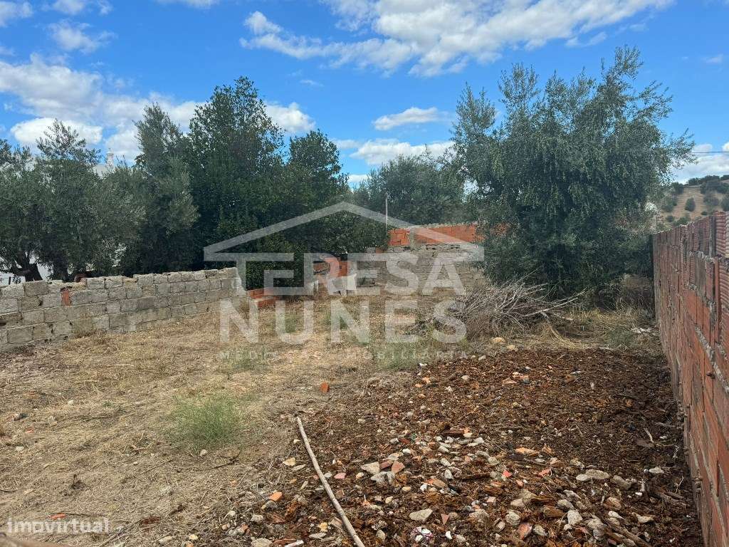 Terreno Urbano - Grande imagem: 4/4