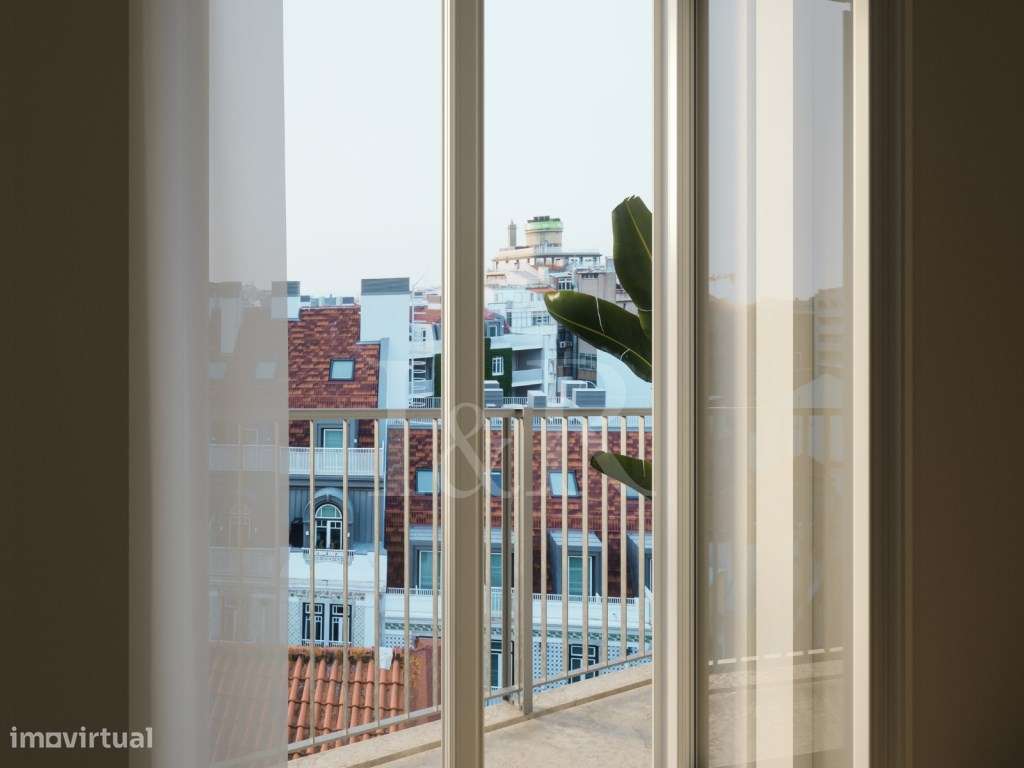 Apartamento T2 com varanda, junto ao Marquês Pombal, Lisboa - Grande imagem: 2/30