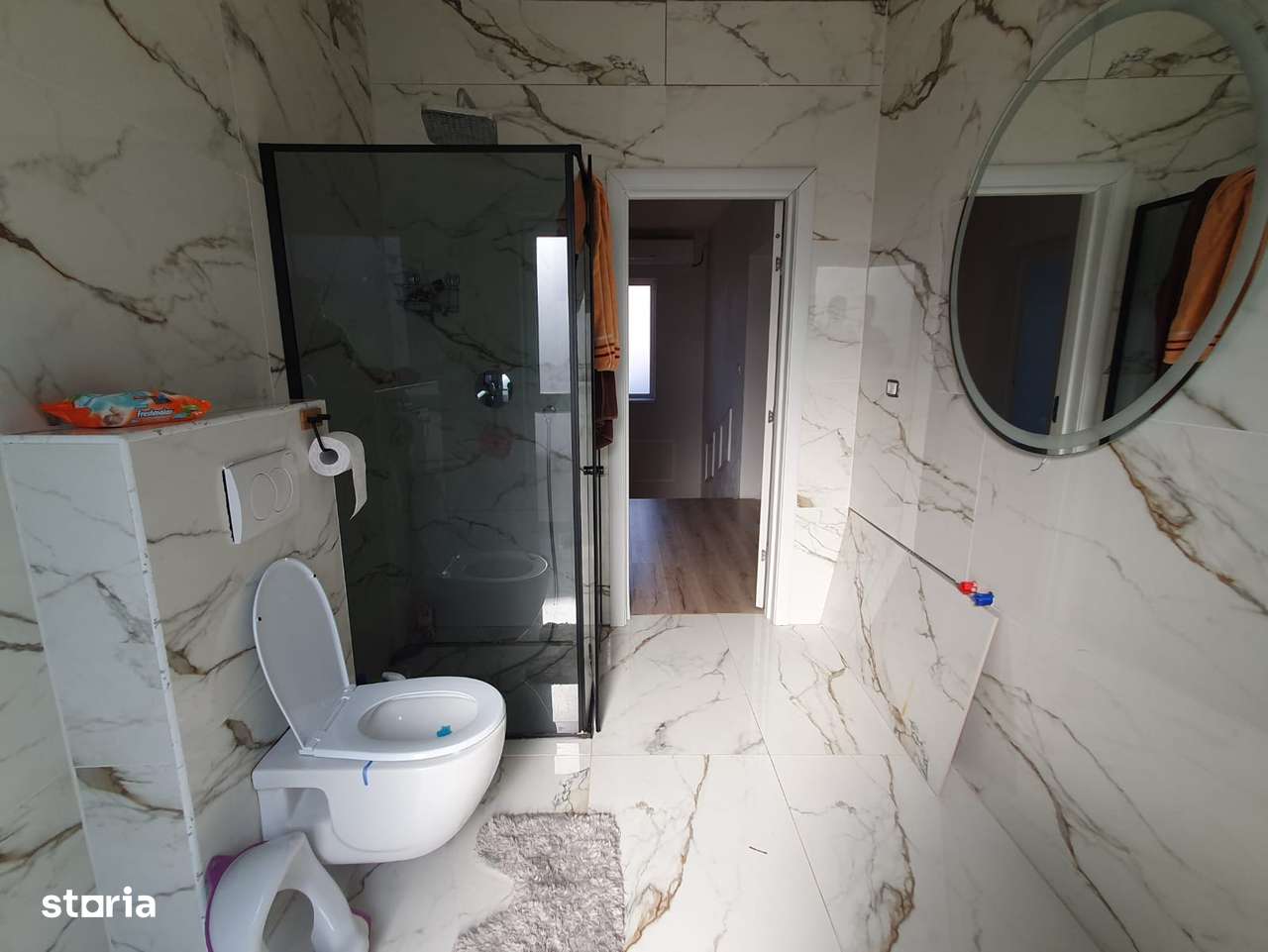 Vand casa noua in Livada-11