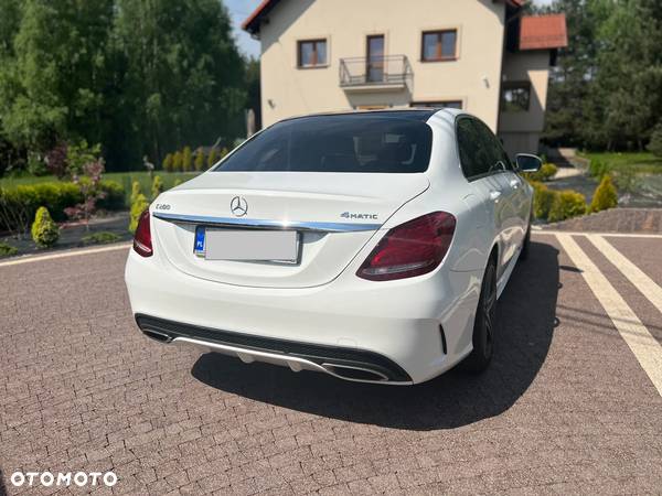 Mercedes-Benz Klasa C 200 4-Matic 9G-TRONIC - 12