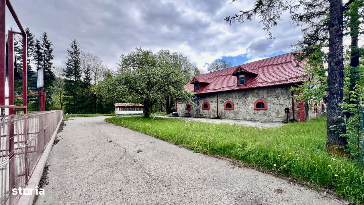 Imobil cu valoare istorica in Busteni – Poiana Țapului | Teren 1.71 - Imagine principală: 2/19
