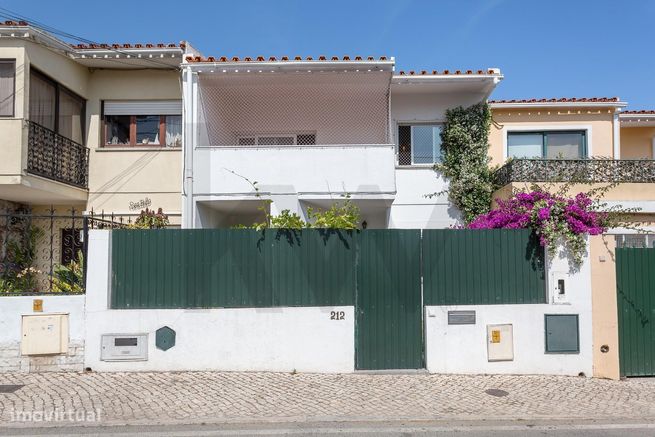 Moradia T4 à venda na Rebelva – Carcavelos-44