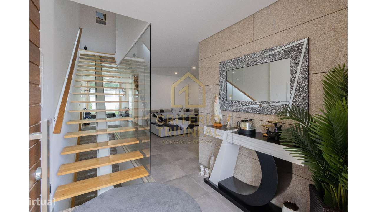 Moradia Geminada T3 em Penafiel-33