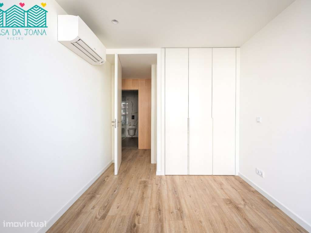 Apartamento T3 com Lugar de Garagem em Aveiro-12
