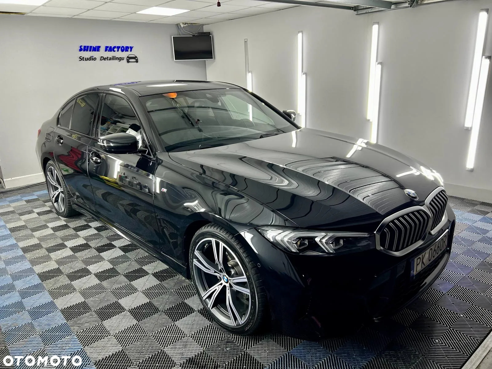 BMW Seria 3 320i M Sport - 11