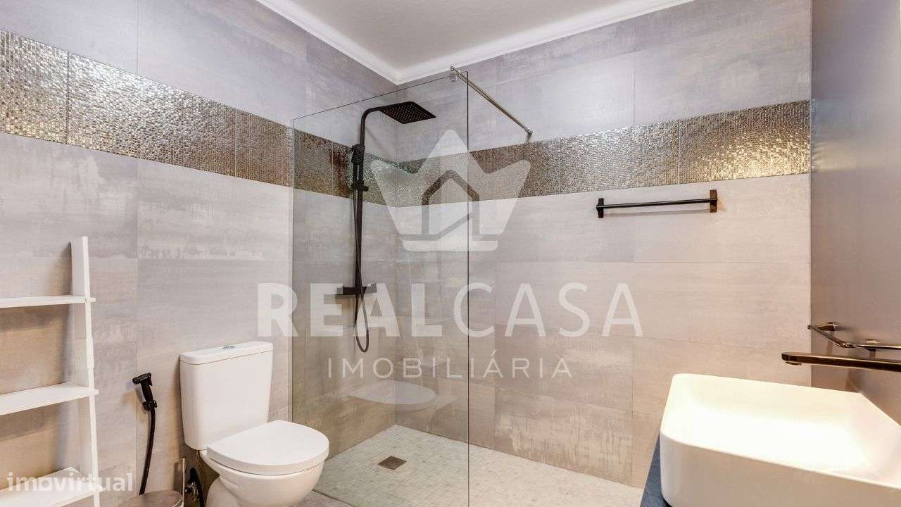 Moradia Térrea T5 em Marinha Grande-39