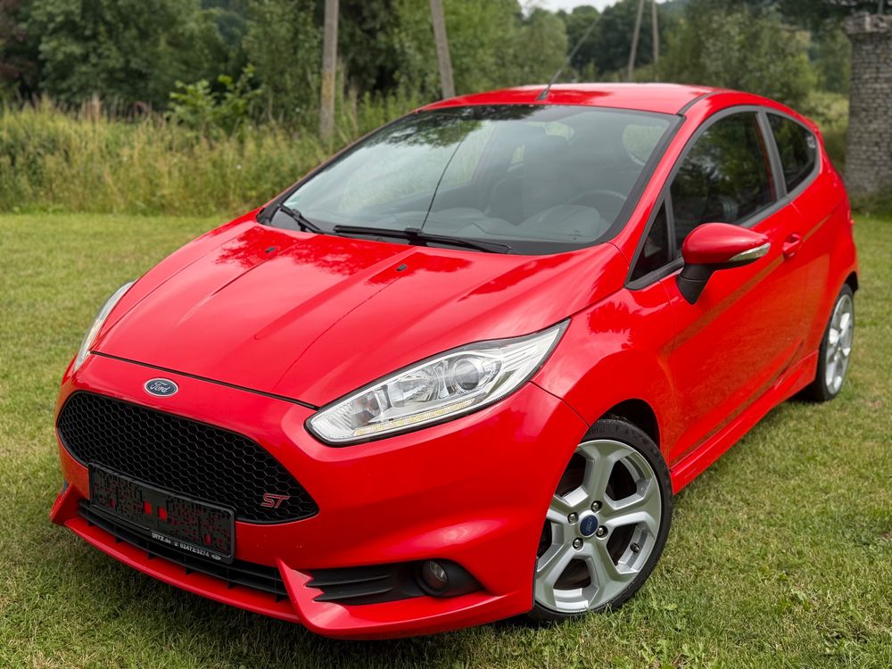 Ford Fiesta Mk7 (2008-) 1.6 EcoBoost ST 2014