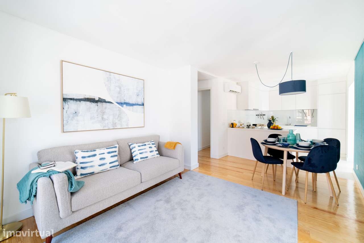 Apartamento T2 à venda no Largo Conde-Barão-17