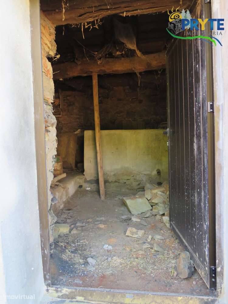 Duas moradias com potencial no Braçal – Proença-a-Nova-22