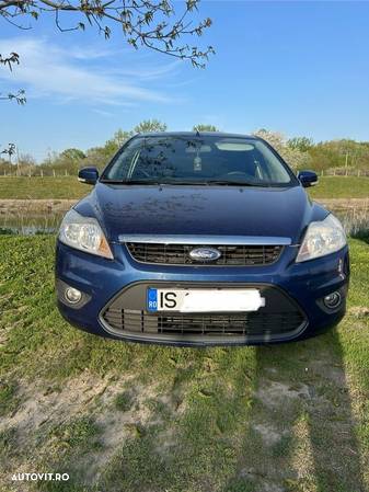 Ford Focus 1.6 TDCi DPF Style - 5