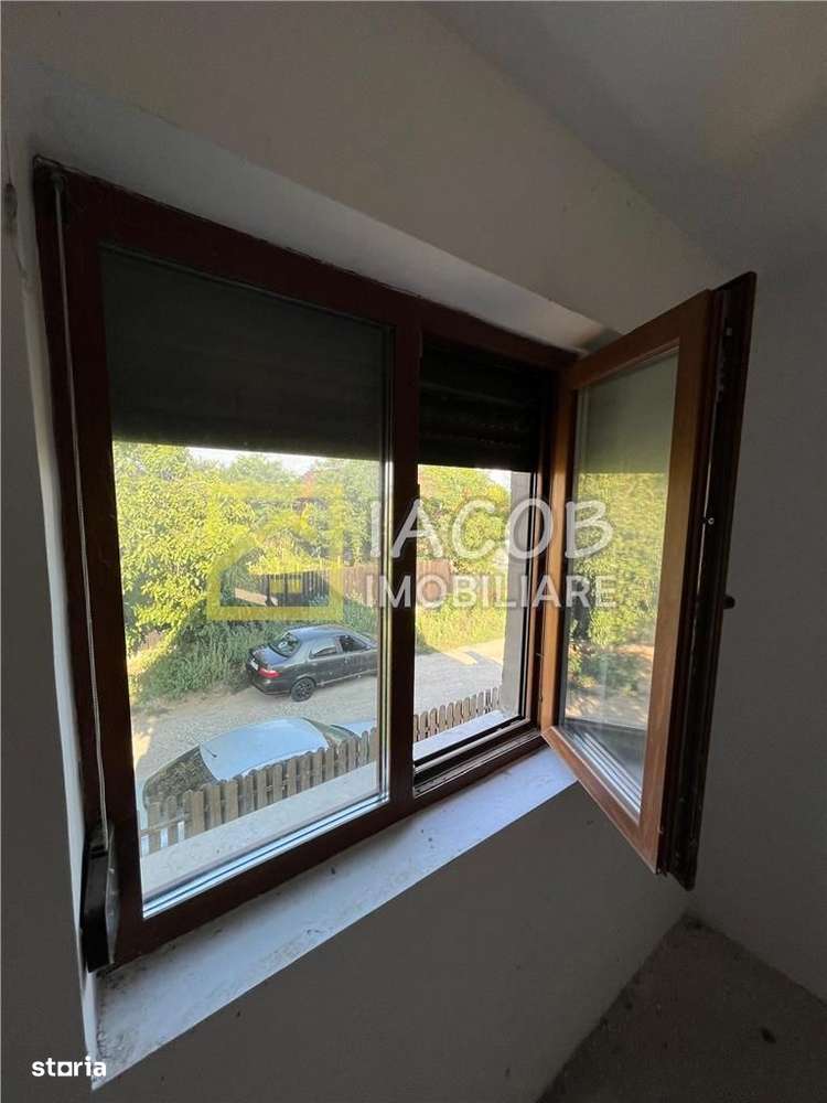 Casa la gri P+M, Dumbrava -Itesti, jud Bacau - Imagine principală: 3/20