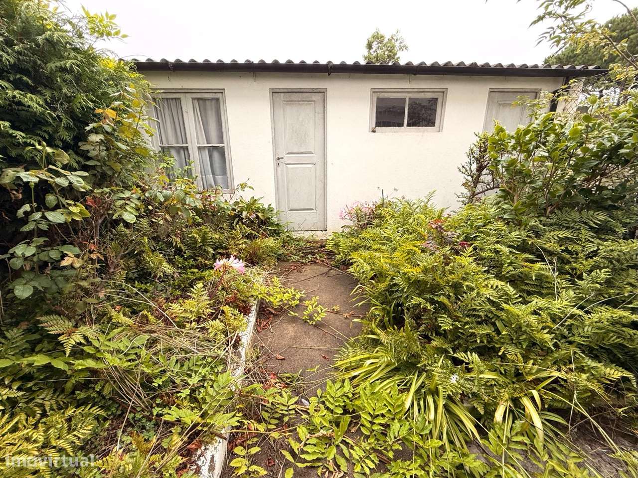 Moradia T3 com garagem (Centro Póvoa de Varzim)-25