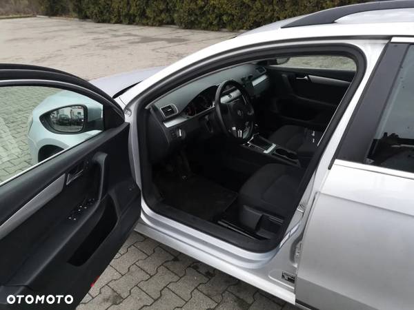 Volkswagen Passat 2.0 TDI - 6