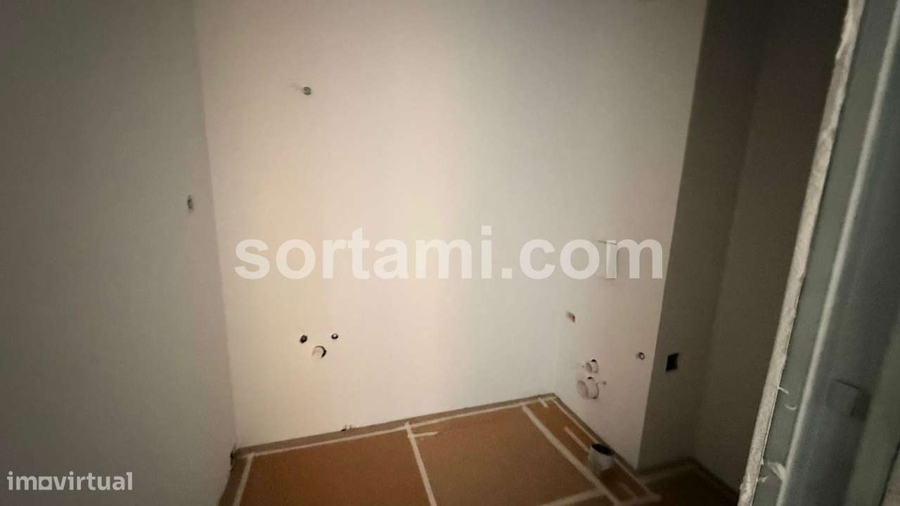 Apartamento T3 Venda em Faro (Sé e São Pedro),Faro - Grande imagem: 3/7