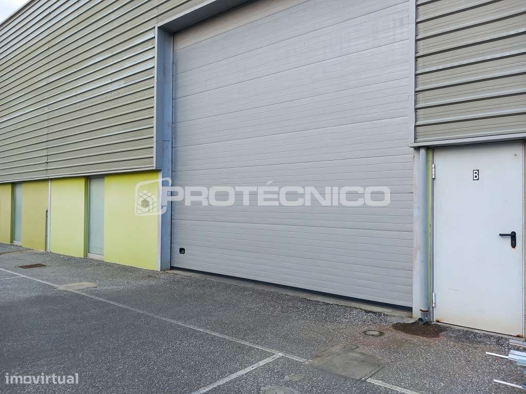 Escritórios c/ 85m2 – Z. I. Taboeira - Grande imagem: 2/5