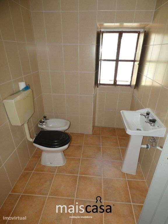 Moradia T1 para Recuperar !-14