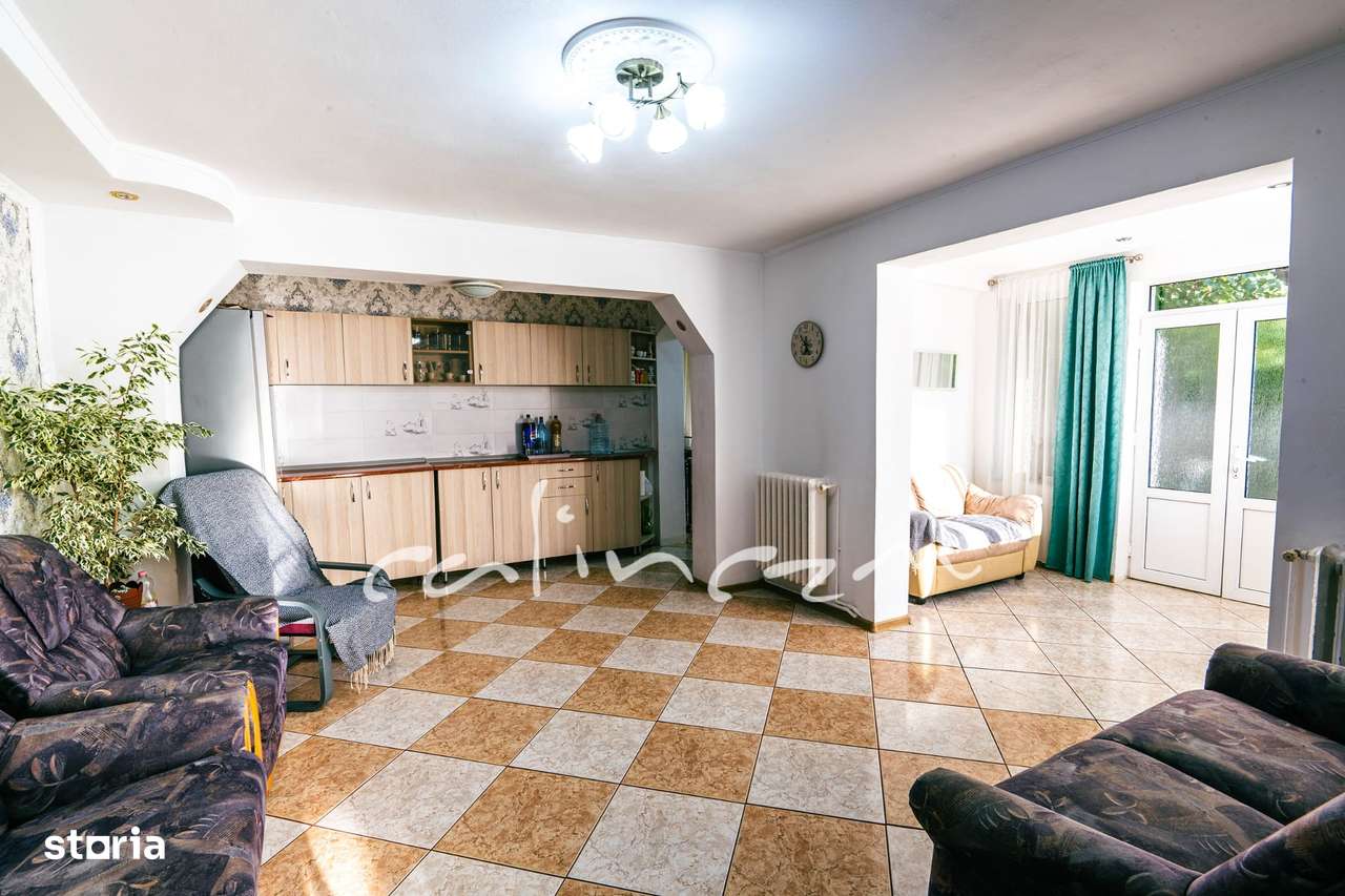 Casa luminoasa si spatioasa in Cihei de vanzare-6