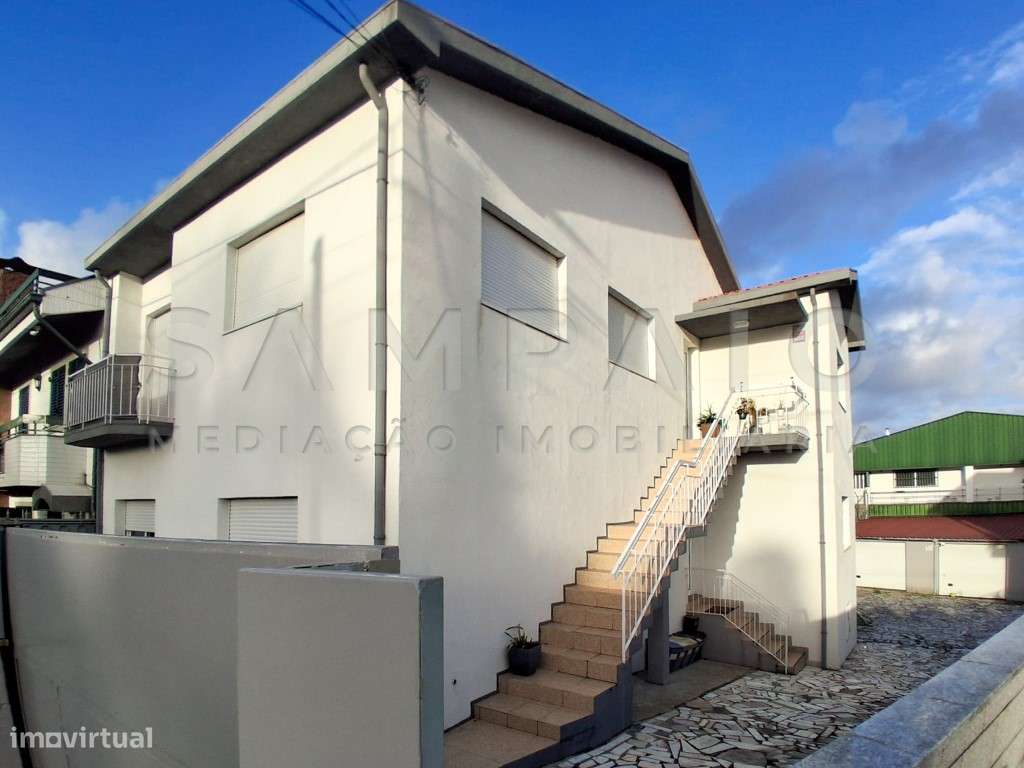 Andar moradia T3 - S. Cosme!-0