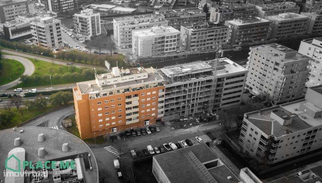 Apartamento T3 junto ao Minho Center-35