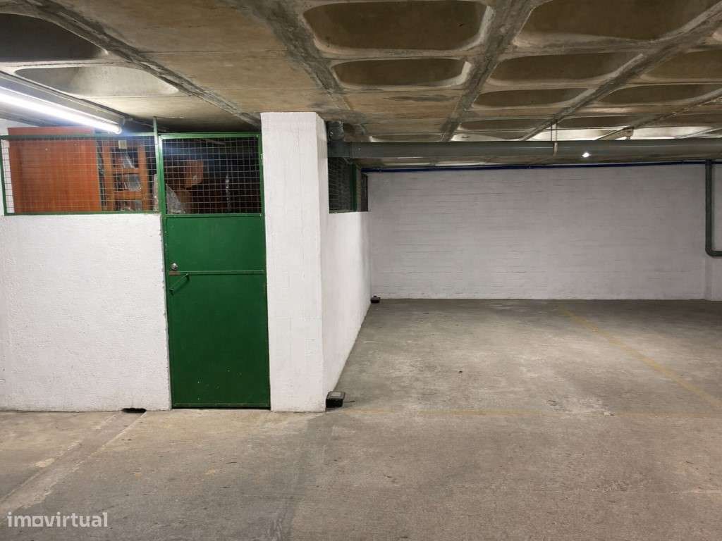 Apartamento T3 Exclusivo no Centro de Setúbal-17