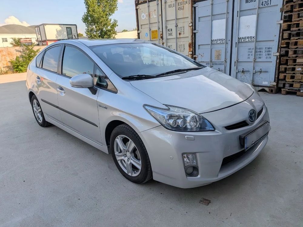 Toyota Prius III [2009 - 2015] (Hybrid) Executive 2010