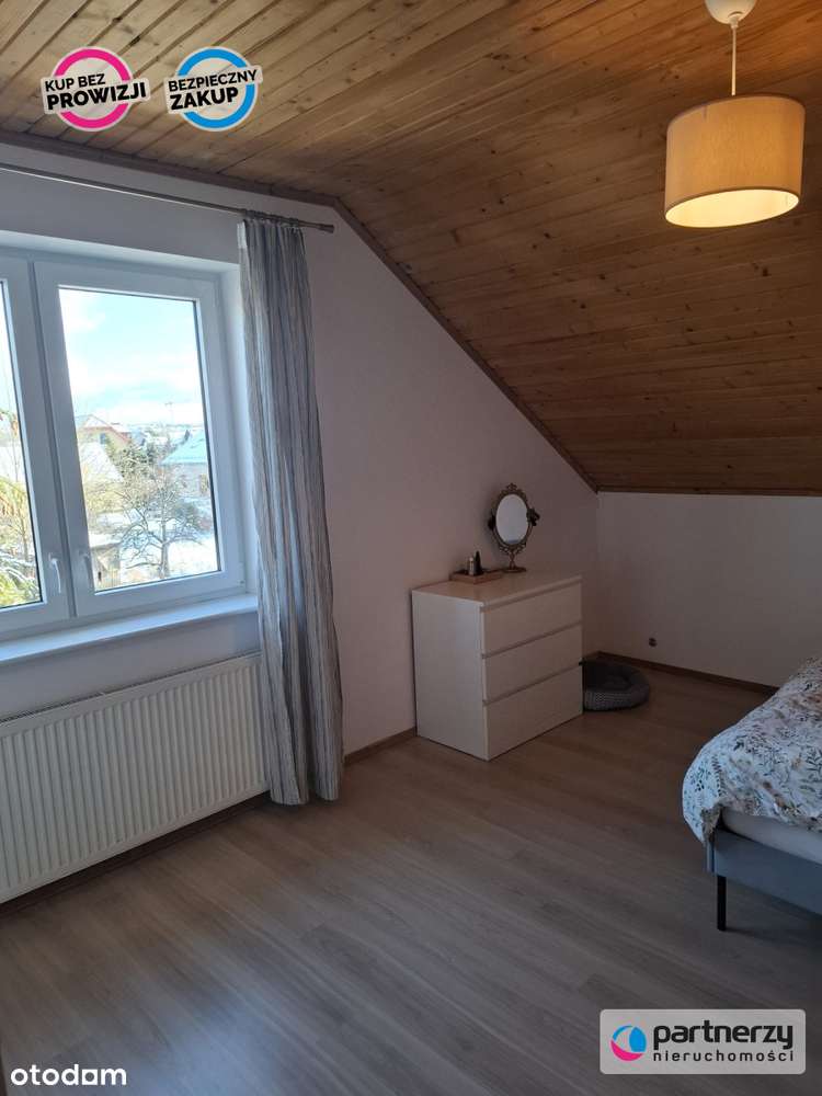 Trzypoziomowy dom w bardzo dobrej lokalizacji - Pełny obrazek: 5/14