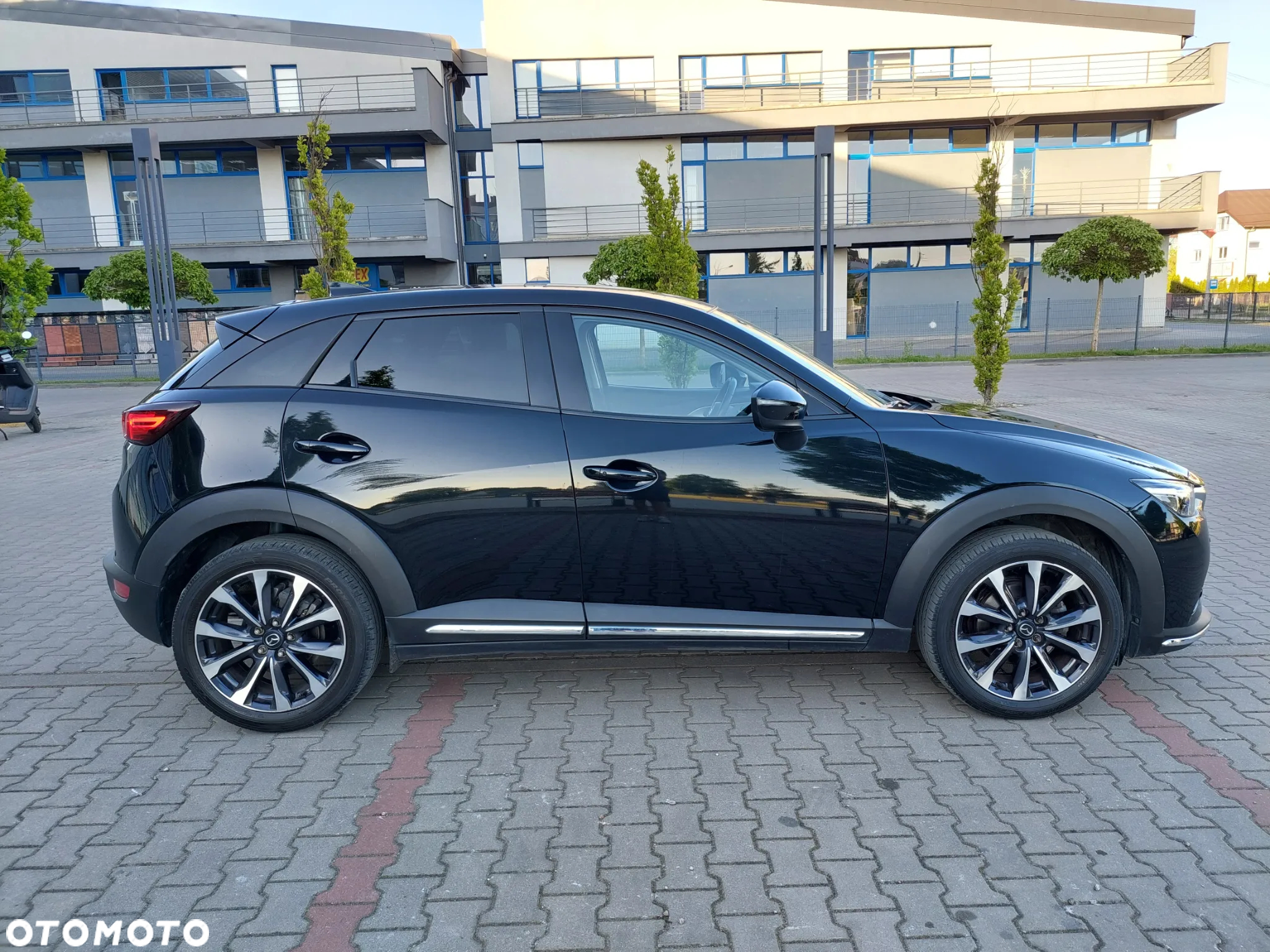 Mazda CX-3 SKYACTIV-G 121 FWD Drive Sports-Line - 4