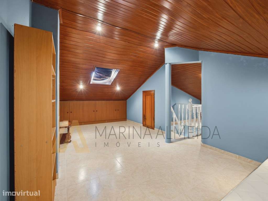 Moradia Térrea T3 geminada com aproveitamento de sótão, piscina, es...-21