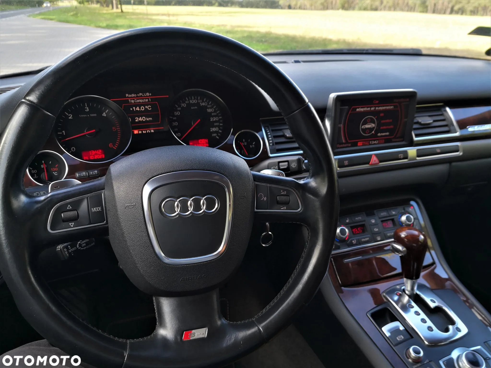 Audi A8 4.2 TDI L Quattro - 15