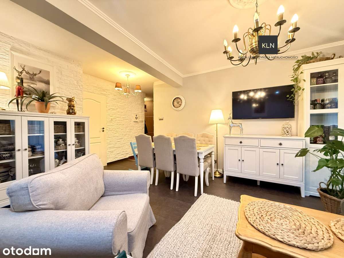 Ładne mieszkanie na Starówce na pierwszym piętrze-5