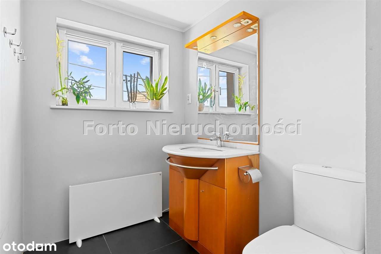 Dom w Chorzowie Batorym na ulicy Kasztanowej-9