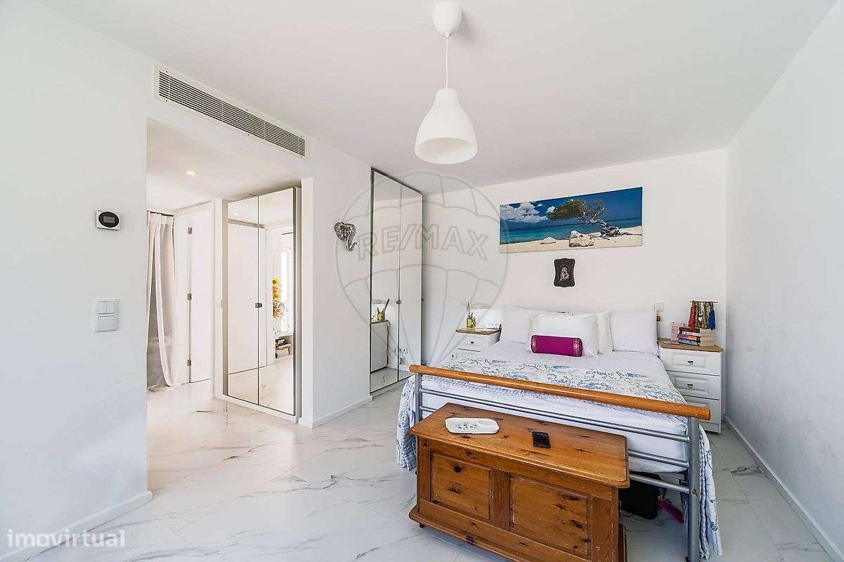 Moradia T5 para venda-6