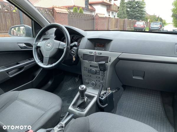 Opel Astra II 1.6 Start - 14