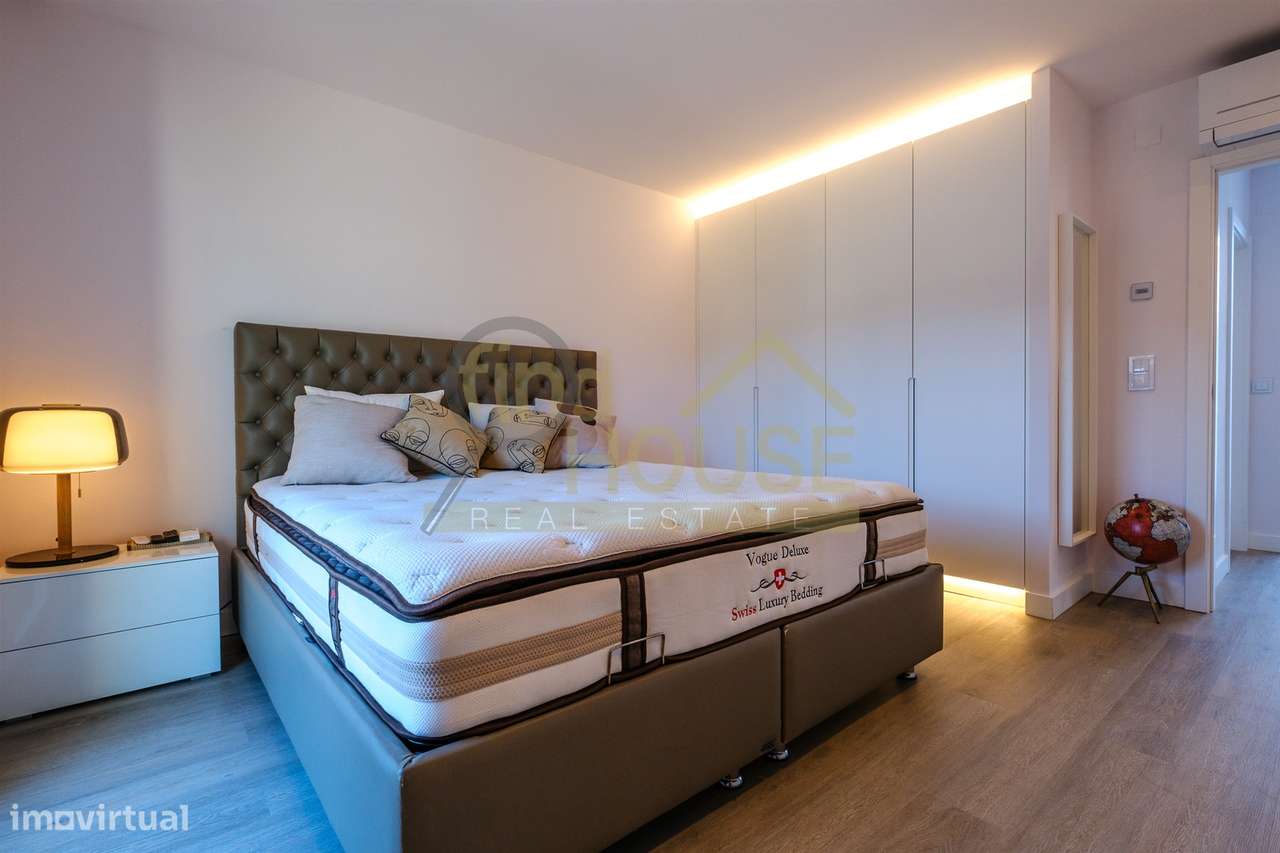 Moradia Isolada V3 com piscina junto à Herdade da Aroeira-27