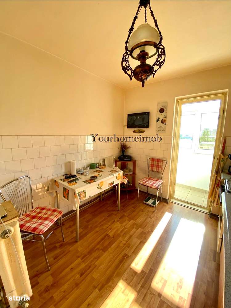 Apartament Craiovita 3camere cu 2balcoane cu centrala 5/10 - Imagine principală: 5/8