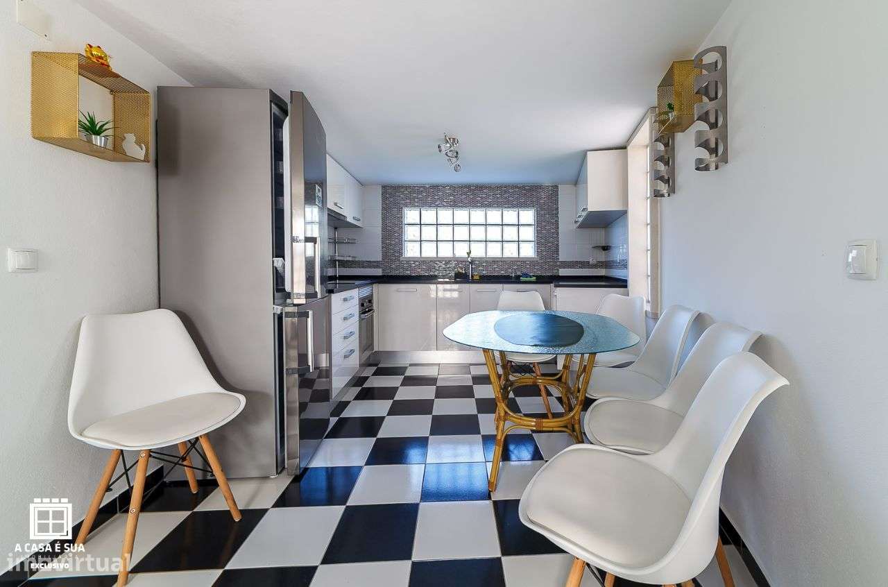 Moradia Bifamiliar renovada e equipada em Alvaiázere - Exclusivo - Grande imagem: 3/38