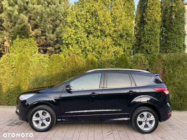 Ford Kuga - 4