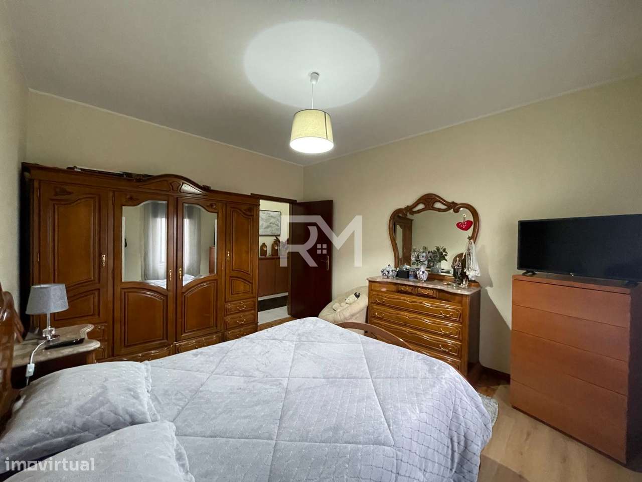 APARTAMENTO T2 EM BALTAR COM UM LUGAR GARAGEM-12