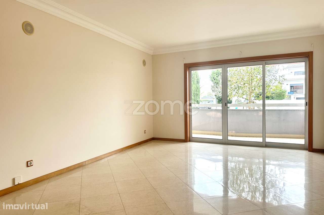 Apartamento T1 Centro Alcabideche - Grande imagem: 3/22