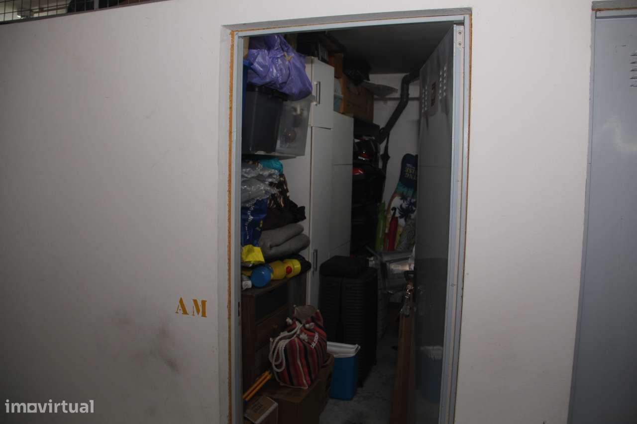 Apartamento T3 com 2 frentes na Maia-22