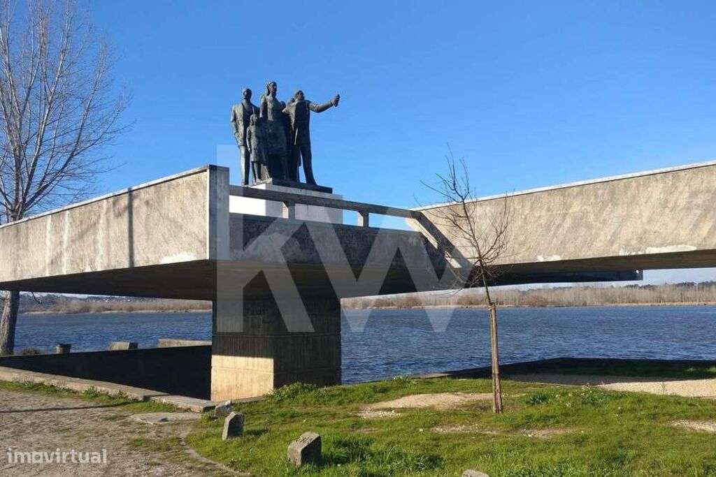 Lote de Terreno para construção, localizado a escassos metros da Patei - Grande imagem: 5/11