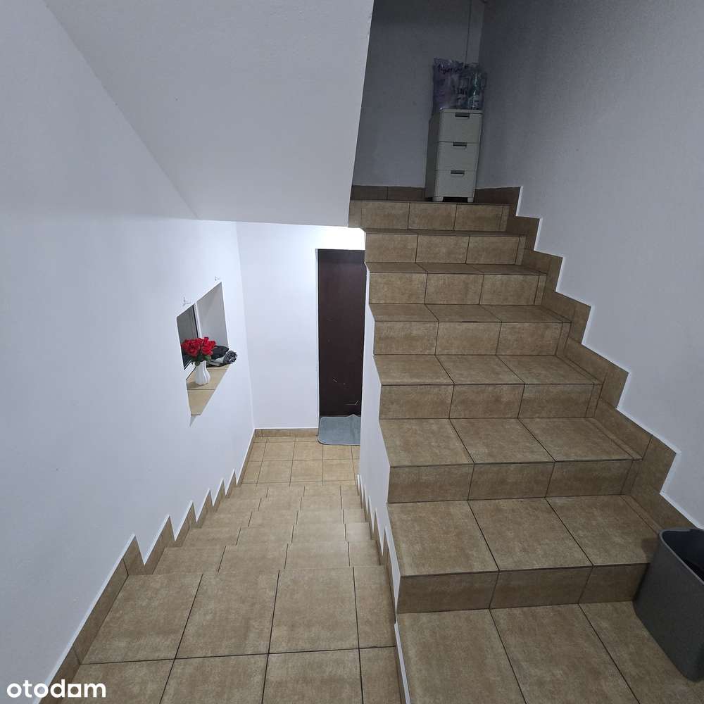 Dom z dużą działką. OKAZJA!-9