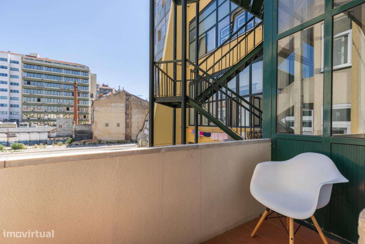 Apartamento com 4 quartos - localizado em Entrecampos Lisbon - Grande imagem: 4/10