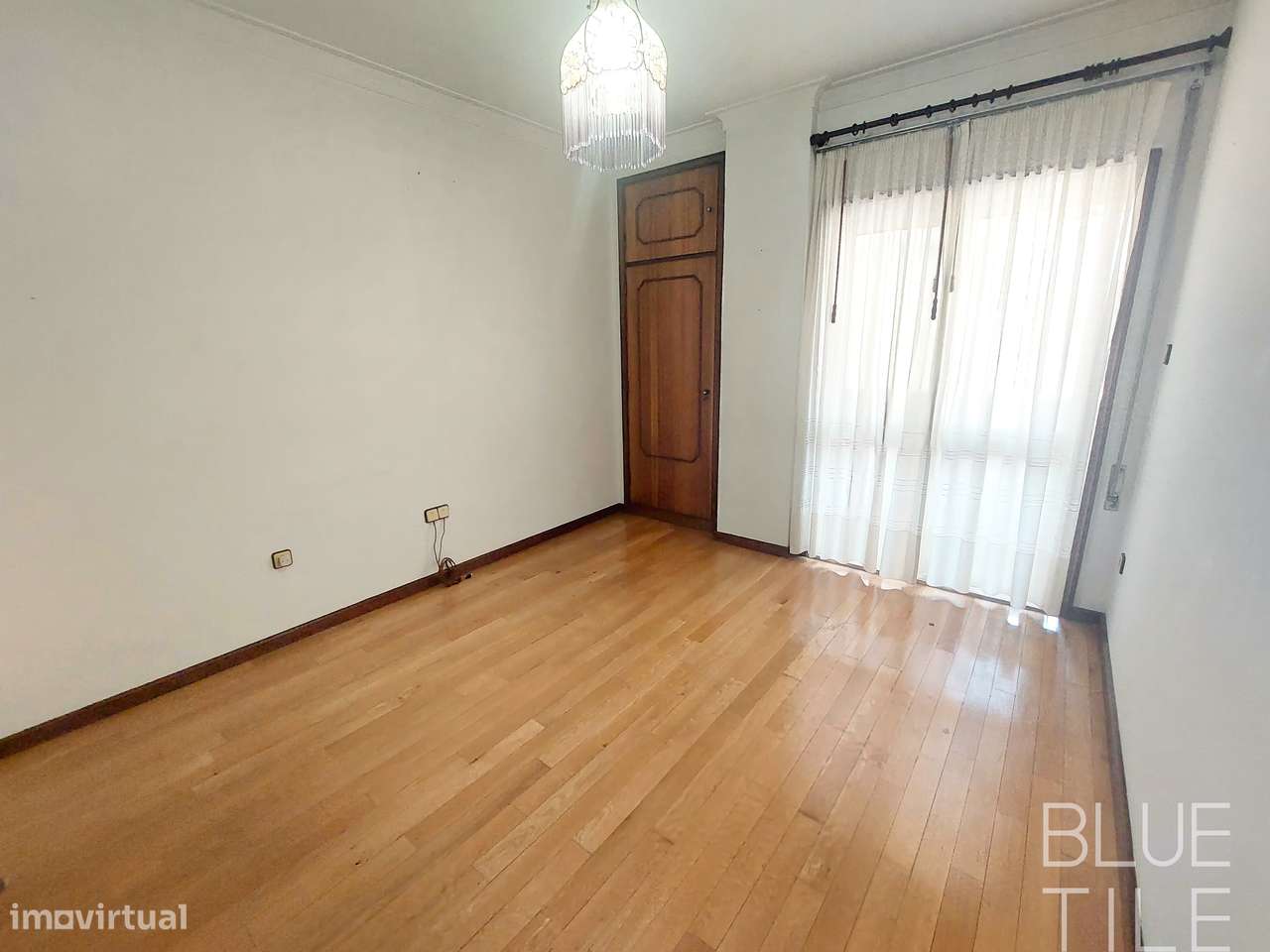 Apartamento T4 em Serpa Pinto-22