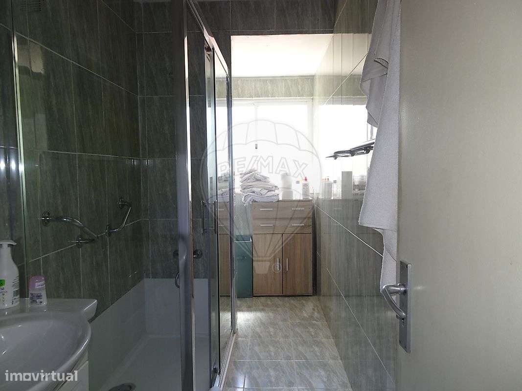 Moradia T5 para venda-14
