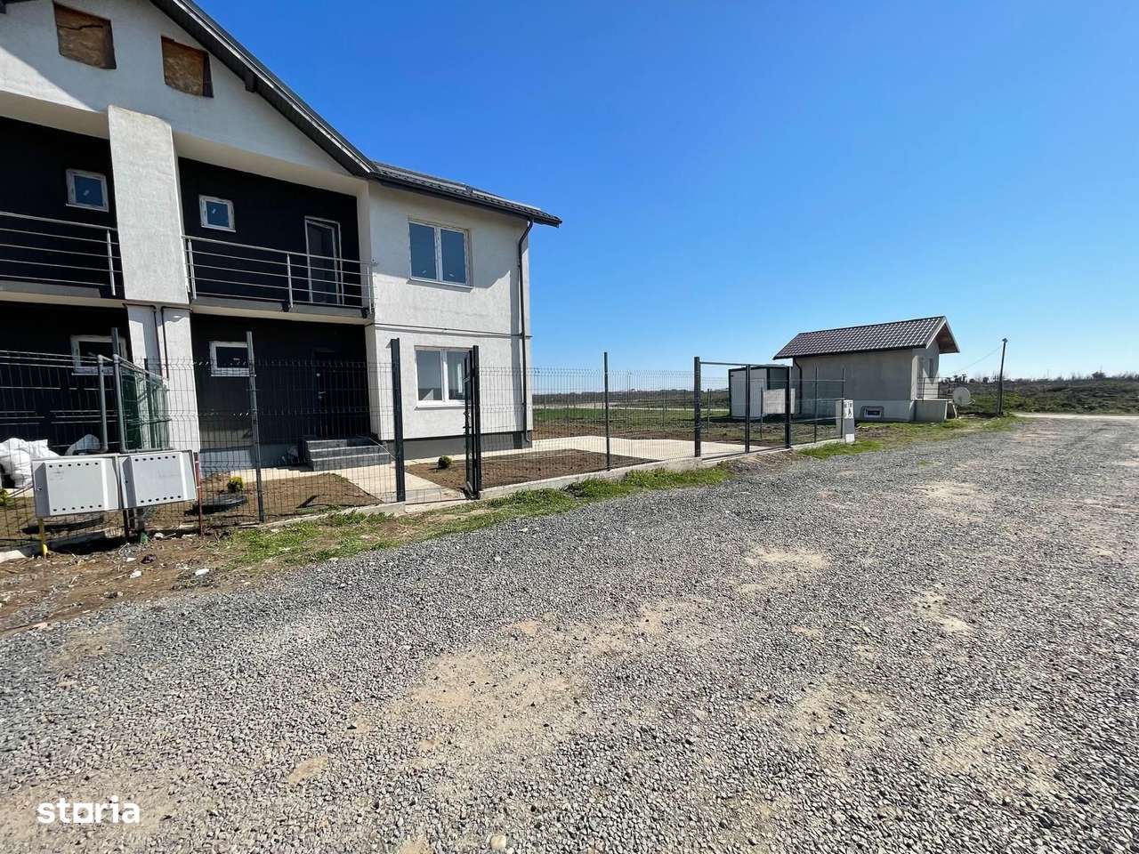 CASA TIP DUPLEX 4 CAMERE , TOATE UTILITATILE, FINALIZATA, COMISION 0% - Imagine principală: 4/19