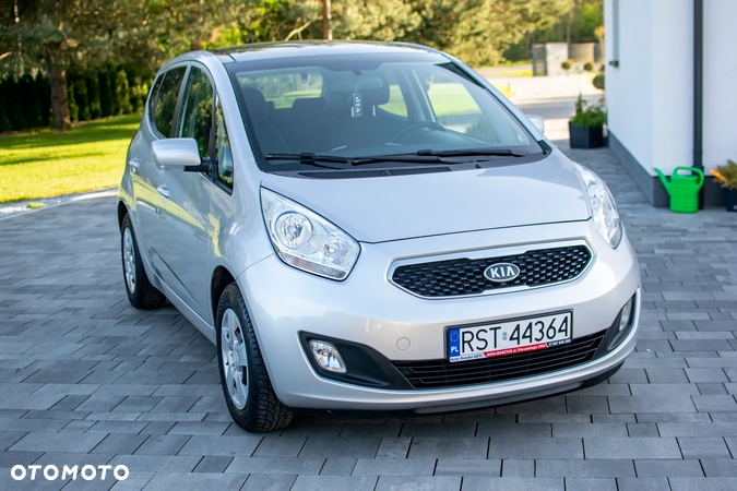 Kia Venga - 4