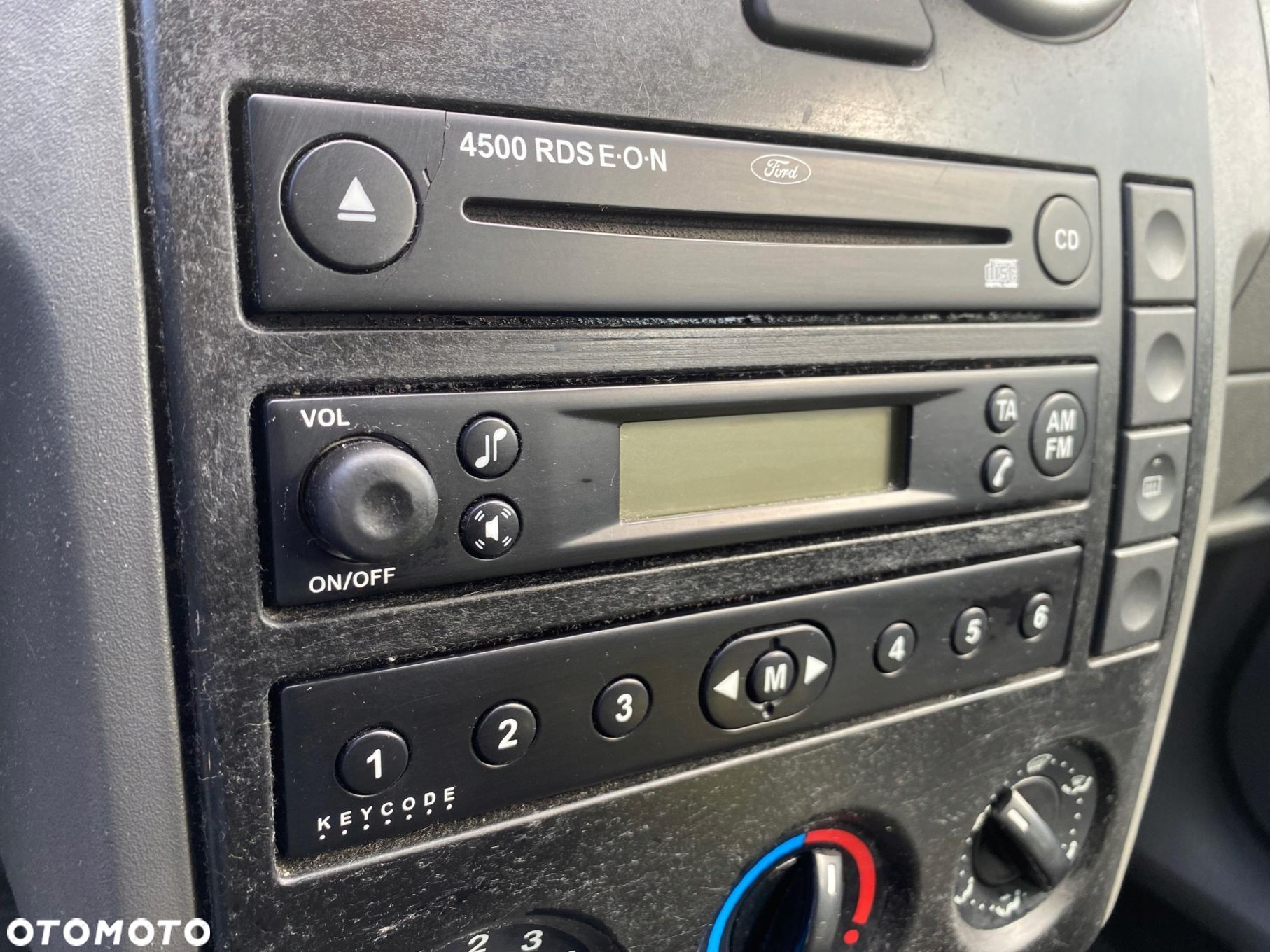 Ford Fusion 01-12 RADIO ORYGINALNE CD - 1