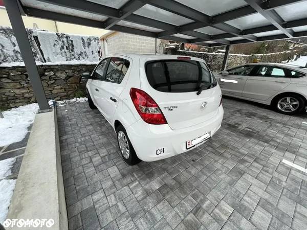 Hyundai i20 - 3